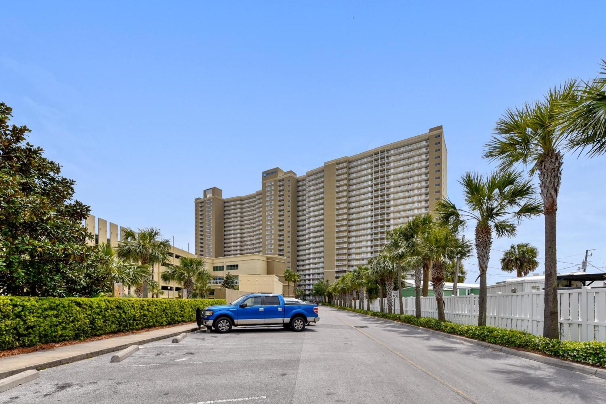 Emerald Beach #1227 By Book That Condo Panama Stadt Exterior foto